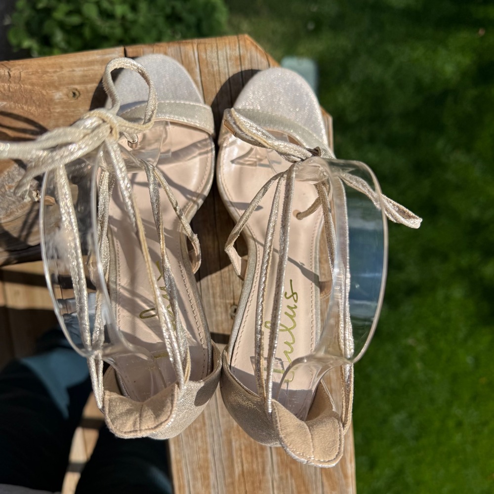 Lulus Lace Up Heels Women 7 Champagne Gold EUC Metallic Stiletto Sandals Wedding - Picture 9 of 10